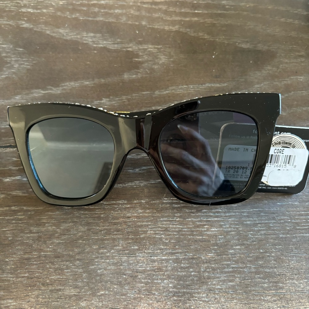 Foster Grant Sunglasses - NWT
